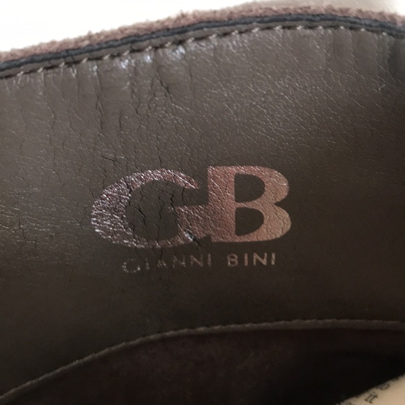 Gianni Bini taupe tall boot 8M - Picture 4 of 6